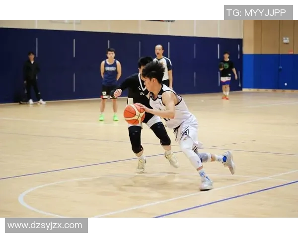 篮球文化的崛起与发展：全球视野下的竞技精神与社交影响力解析